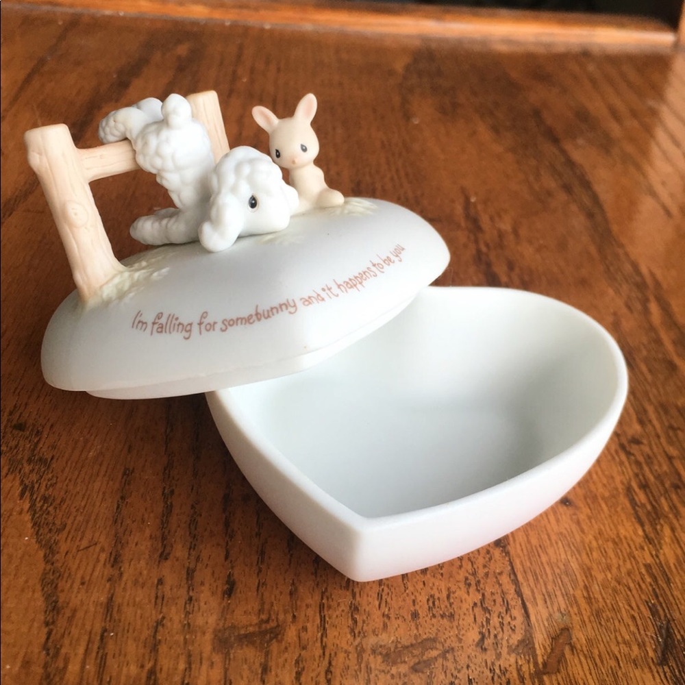 precious moments I’m falling for somebunny porcelain dish